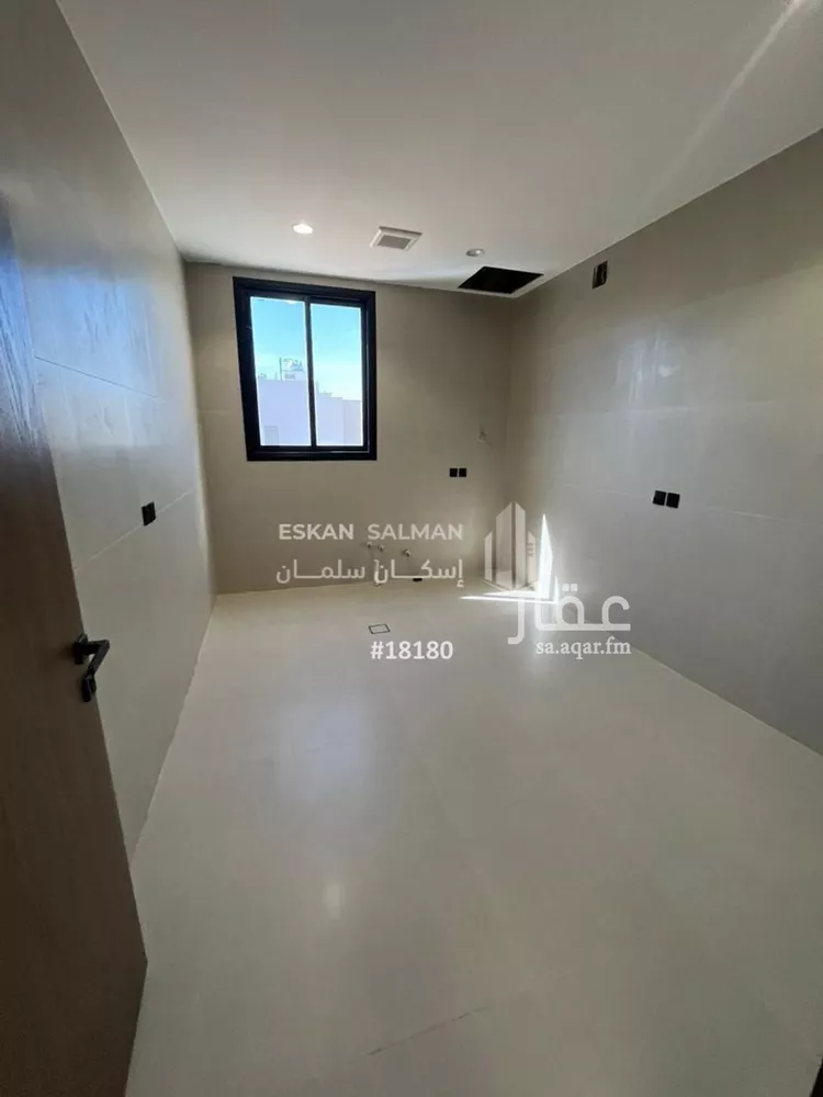 دور للبيع في شارع الماطري, حي المعيزيلة, مدينة الرياض, منطقة الرياض صورة 3