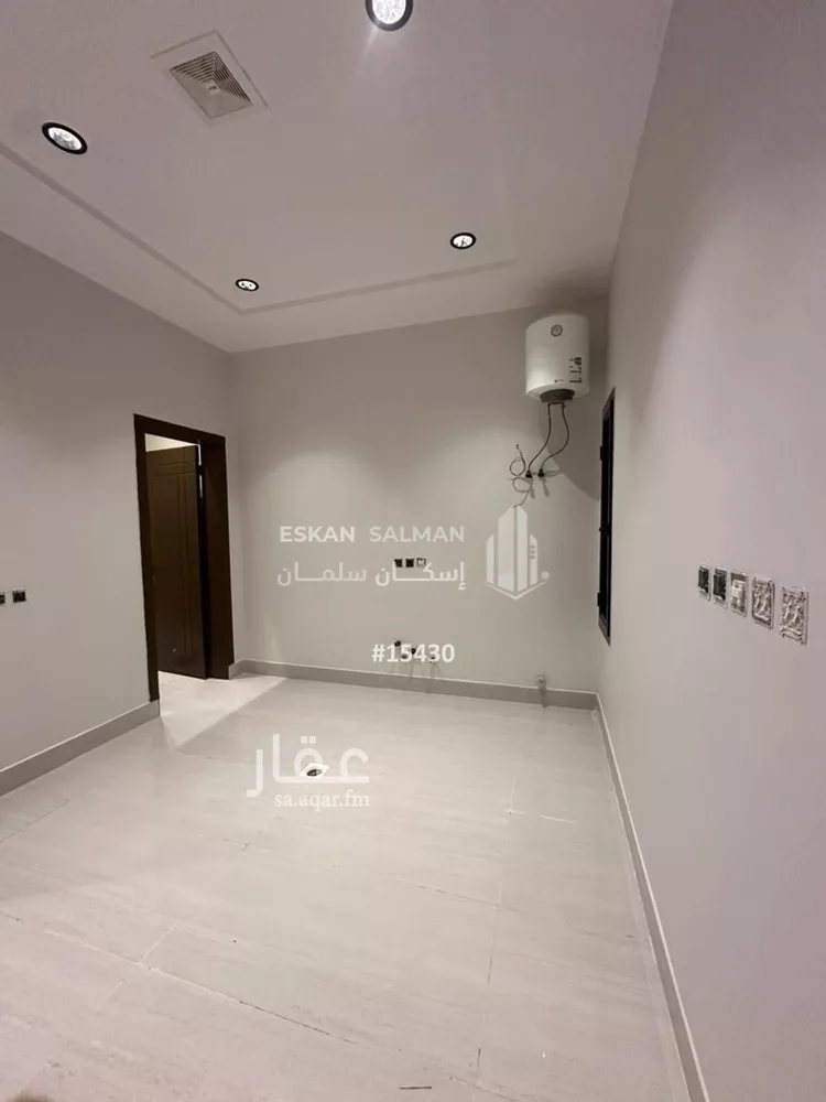 دور للبيع في شارع خريص, حي الجنادرية, مدينة الرياض, منطقة الرياض صورة 2