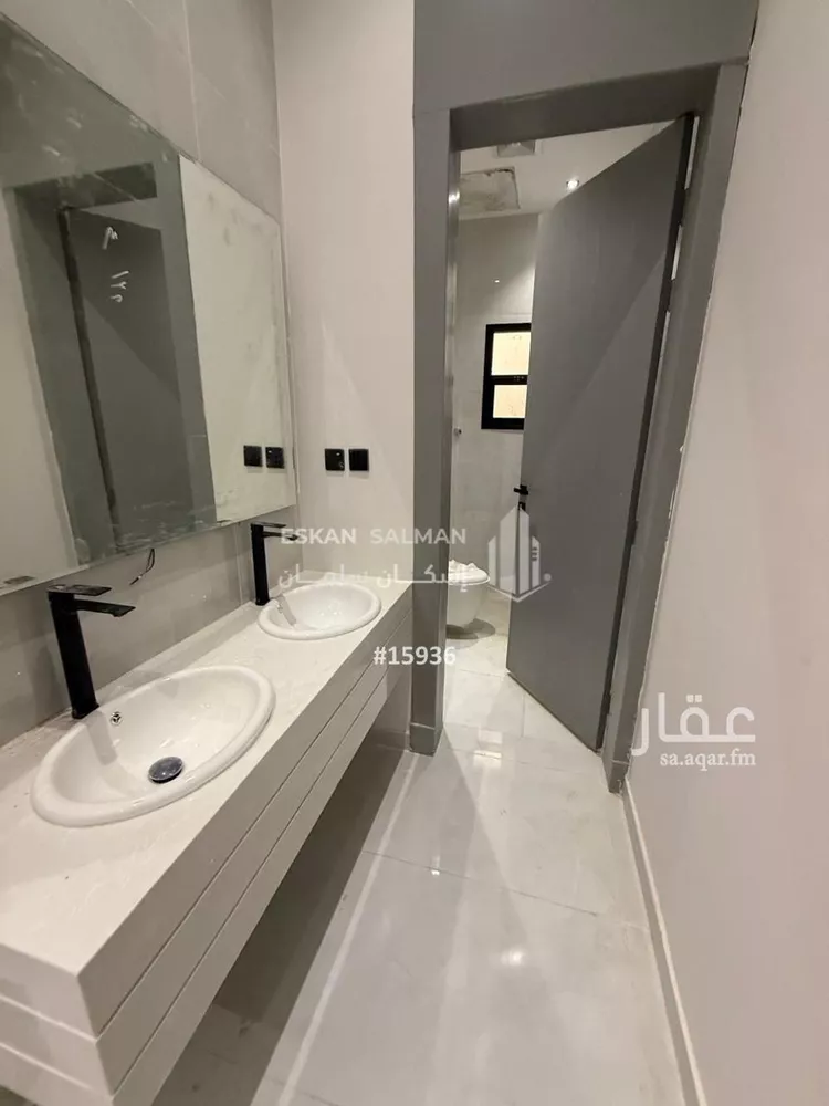 دور للبيع في شارع حسان بن حسان, حي البيان, مدينة الرياض, منطقة الرياض صورة 5