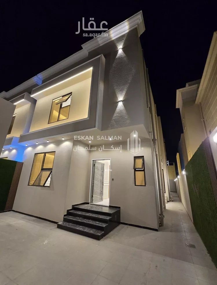 فيلا للبيع في شارع السر, حي الرحاب 2, مدينة جازان, منطقة جازان صورة 2