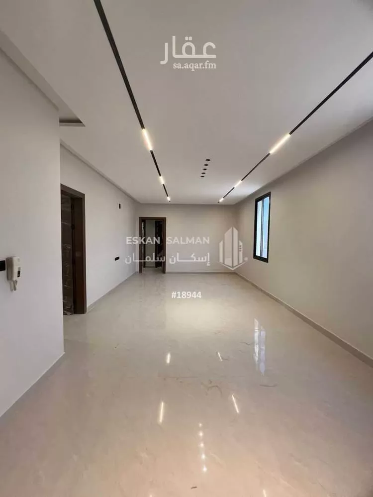 دور للبيع في شارع النخل, حي النظيم, مدينة الرياض, منطقة الرياض صورة 2