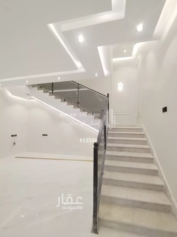 فيلا للبيع في شارع عبدالله ابن عقبة, حي الدفاع, مدينة المدينه المنوره, منطقة المدينة المنورة صورة 5