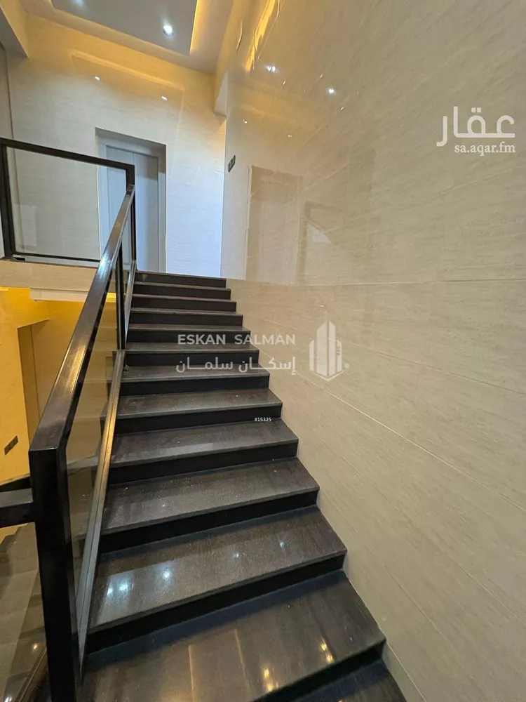 شقة للبيع في شارع عبدالباسط الظاهري, حي الزهور, مدينة ابها, منطقة عسير صورة 4