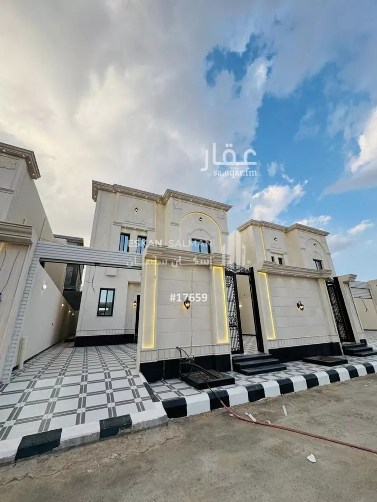 فيلا للبيع في شارع سعيد بن عثمان, حي ريحه, مدينة الطائف, منطقة مكة المكرمة صورة 2