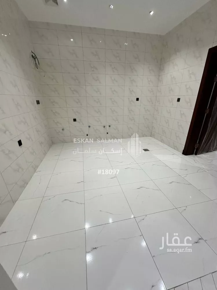 شقة للبيع في شارع شارع رفاعة عرادة, حي الورود, مدينة جدة, منطقة مكة المكرمة صورة 4