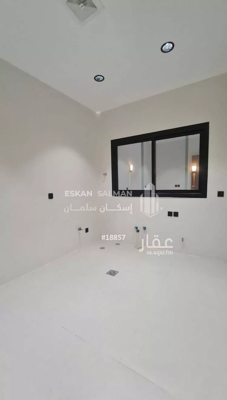 فيلا للبيع في شارع عيد النمرسي, حي عتود الشمالي, مدينة خميس مشيط, منطقة عسير صورة 4