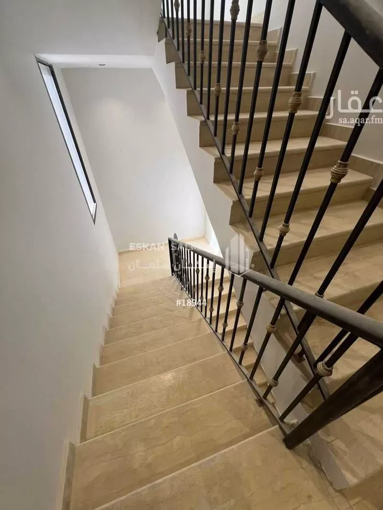 دور للبيع في شارع النخل, حي النظيم, مدينة الرياض, منطقة الرياض صورة 3