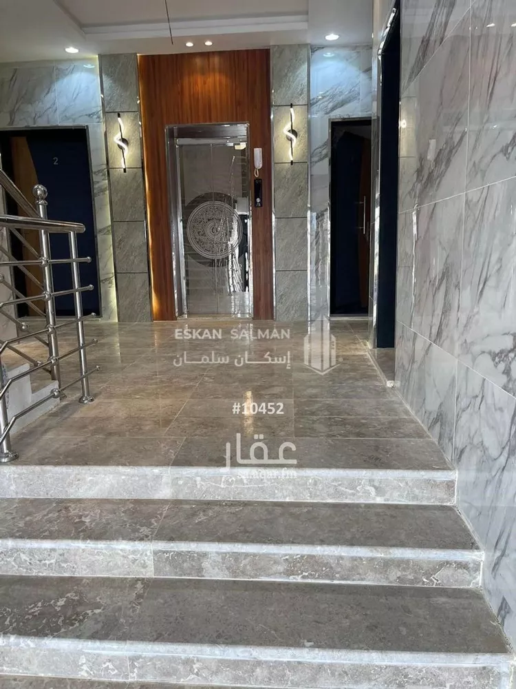 شقة للبيع في شارع زياد بن كعب, حي الإسكان, مدينة صامطه, منطقة جازان صورة 2