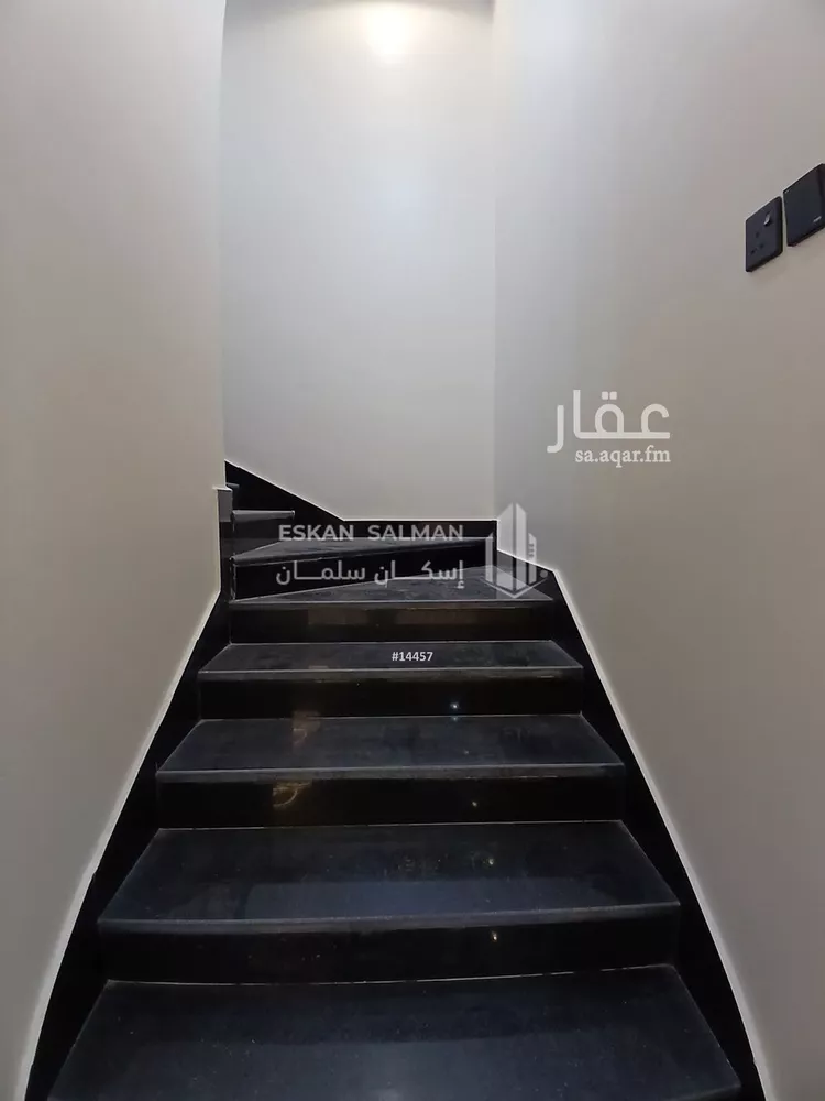 فيلا للبيع في شارع قناه السويس, حي البديع, مدينة ابها, منطقة عسير صورة 4