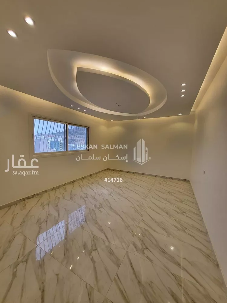 شقة للبيع في شارع طريق الإمام عبدالرحمن بن فيصل بن تركي, حي الشفاء, مدينة ابها, منطقة عسير صورة 3