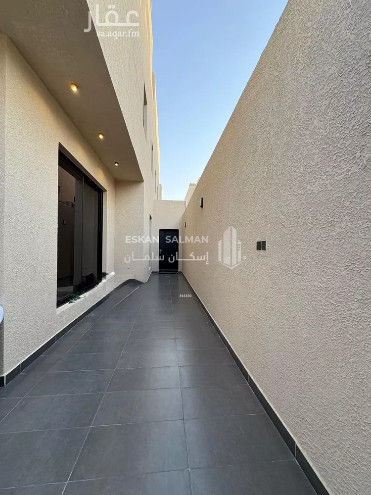 دور للبيع في شارع ابن الحطاب, حي العوالي, مدينة الرياض, منطقة الرياض صورة 4