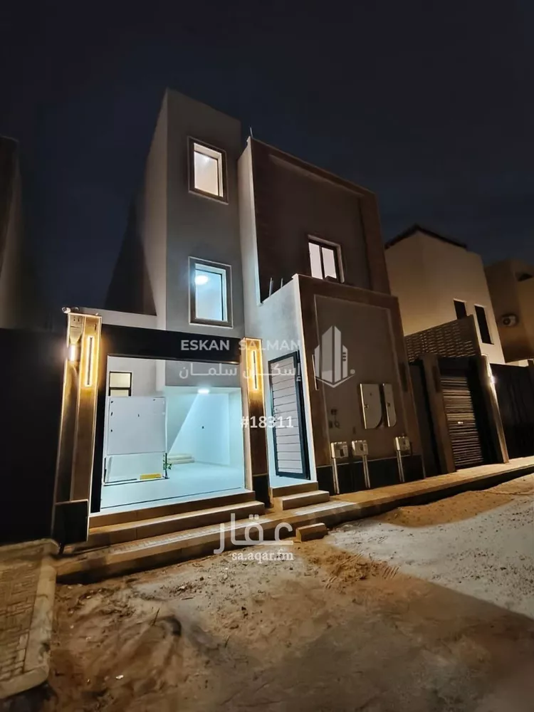 دور للبيع في شارع تريم, حي السعادة, مدينة الرياض, منطقة الرياض