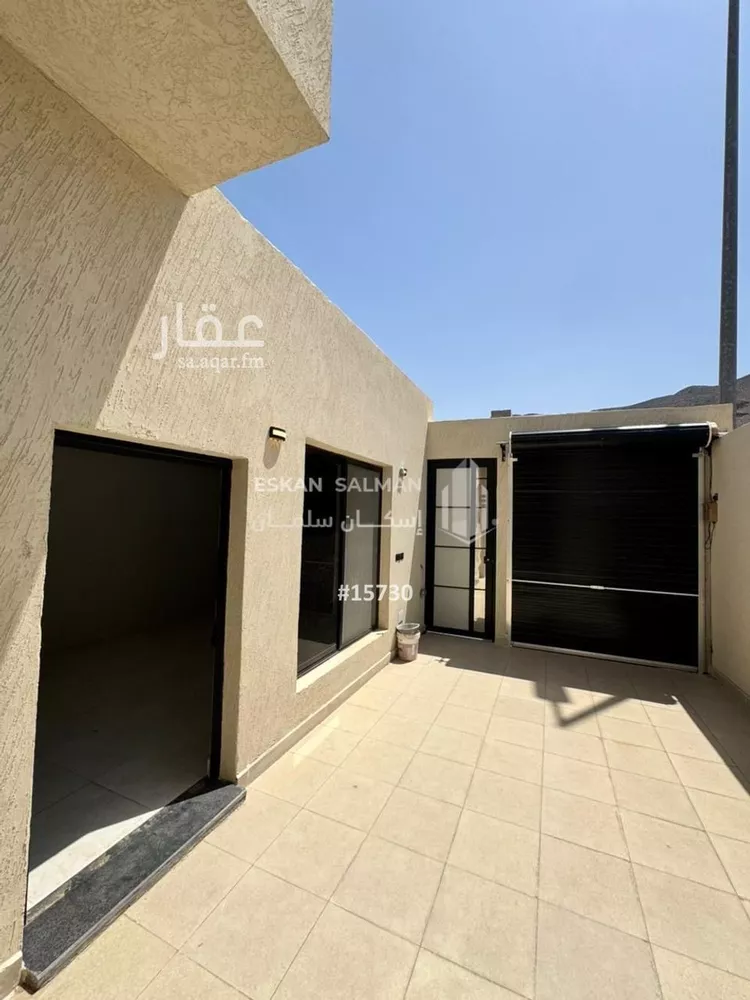 دور للبيع في شارع سعد بن خولي بن سبرة, حي المدينة الصناعية, مدينة المدينه المنوره, منطقة المدينة المنورة صورة 5