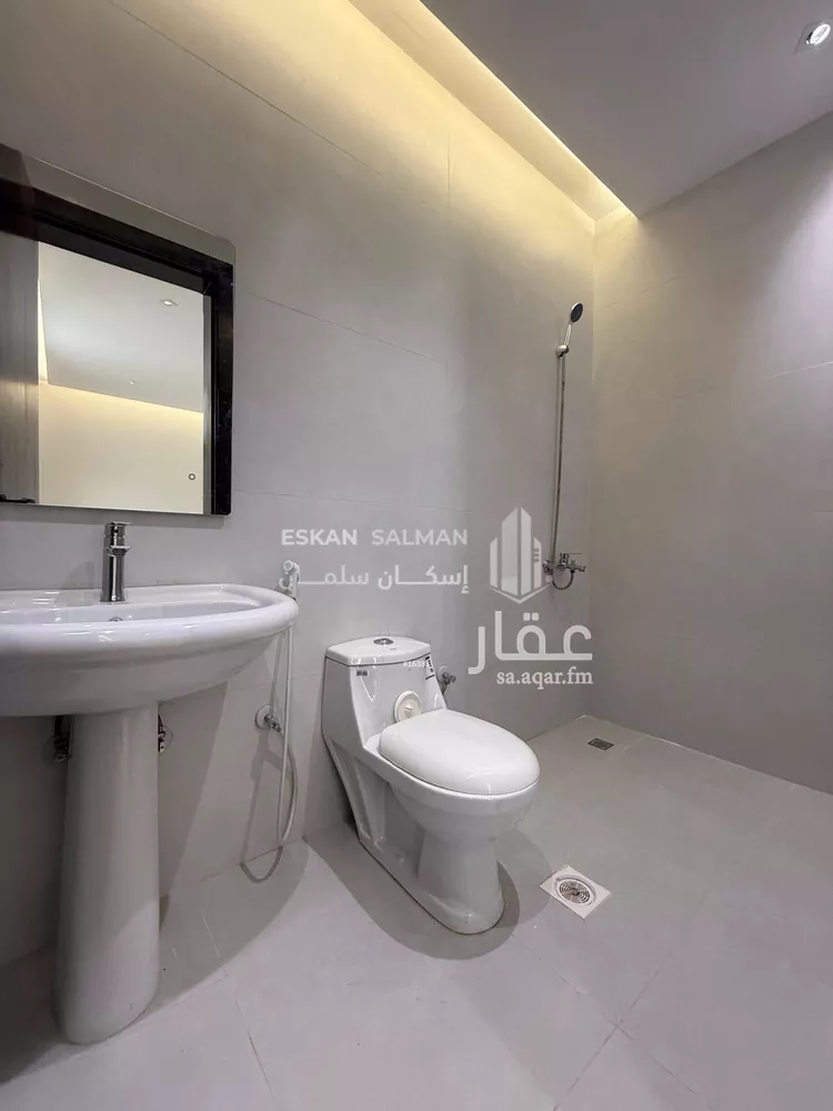 فيلا للبيع في شارع المعابدة, حي الحزم, مدينة الرياض, منطقة الرياض صورة 5