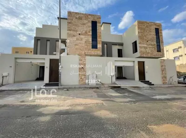 فيلا للبيع في شارع عيد النمرسي, حي عتود الشمالي, مدينة خميس مشيط, منطقة عسير صورة 2