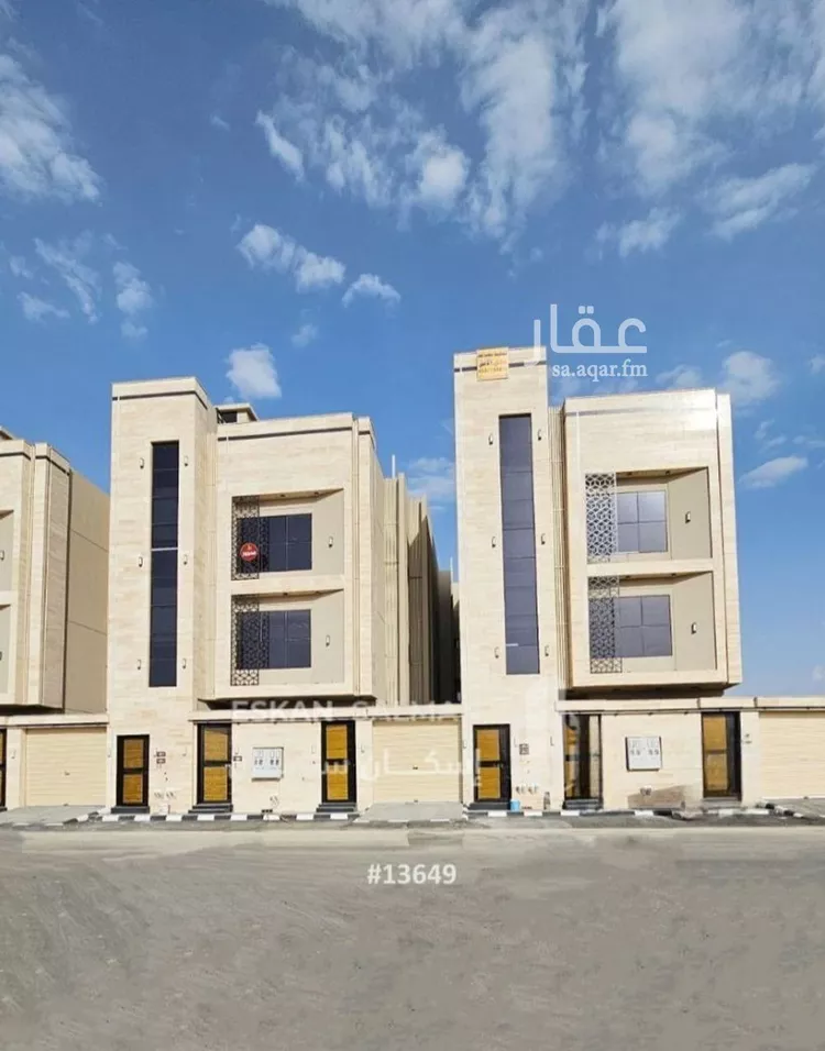 شقة للبيع في شارع عمر الخردلي, حي الظرفة, مدينة خميس مشيط, منطقة عسير
