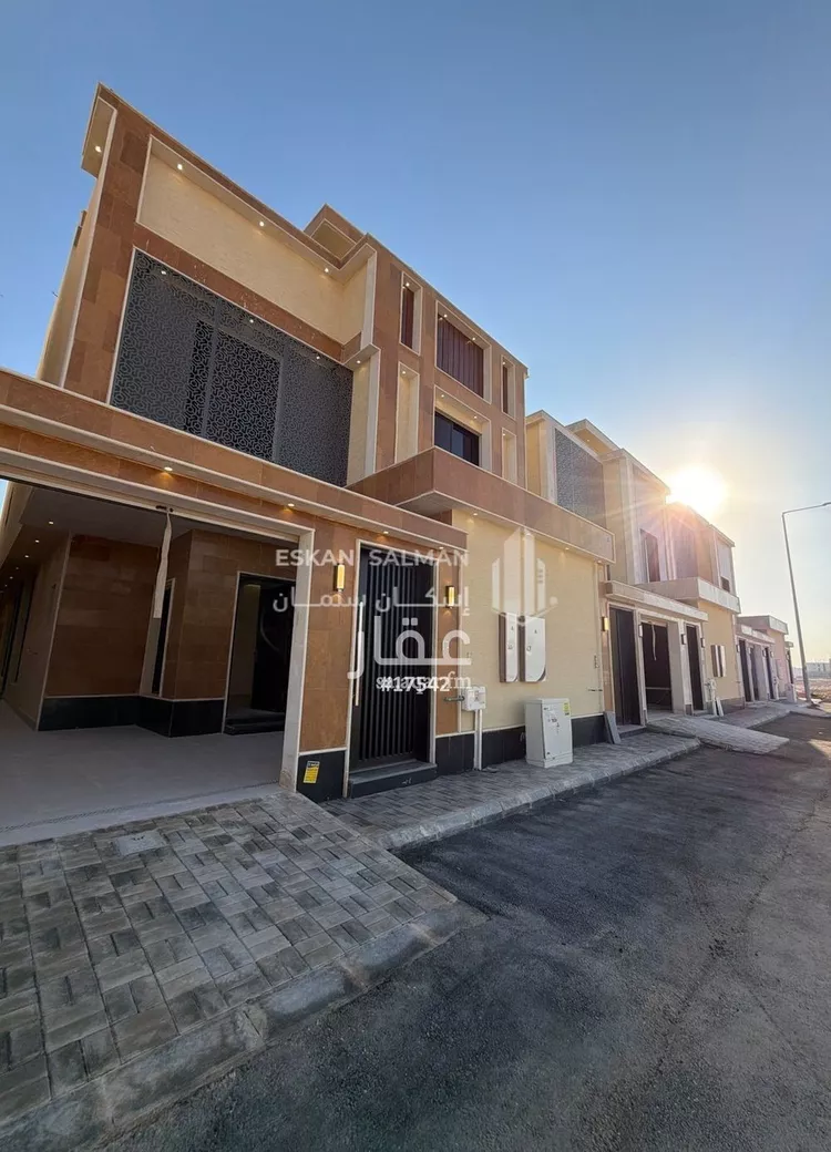 دور للبيع في شارع الجنادرية, حي الجنادرية, مدينة الرياض, منطقة الرياض صورة 2