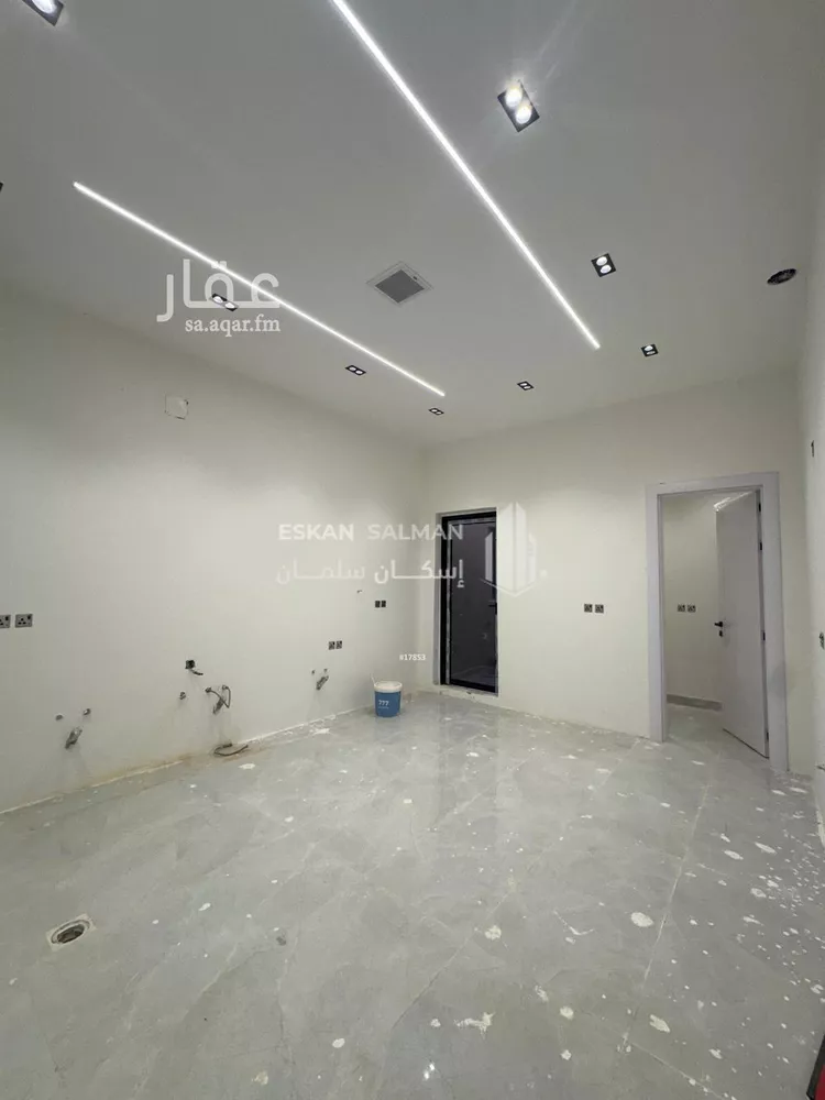 دور للبيع في شارع جبل المكبر, حي القادسية, مدينة الرياض, منطقة الرياض صورة 5