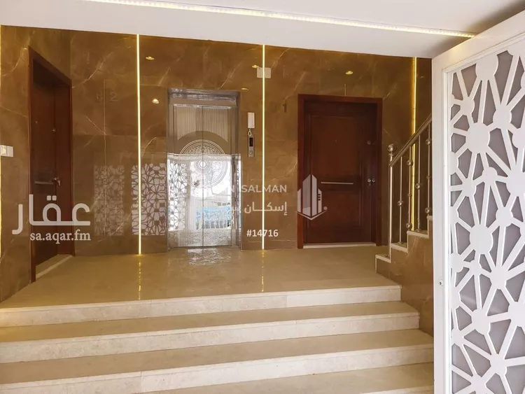 شقة للبيع في شارع طريق الإمام عبدالرحمن بن فيصل بن تركي, حي الشفاء, مدينة ابها, منطقة عسير صورة 2