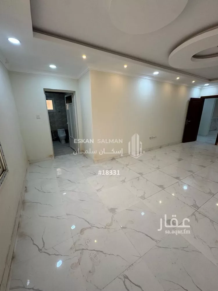 فيلا للبيع في شارع ابو الربيع بن الليث, حي المنار, مدينة الدمام, المنطقة الشرقية صورة 3