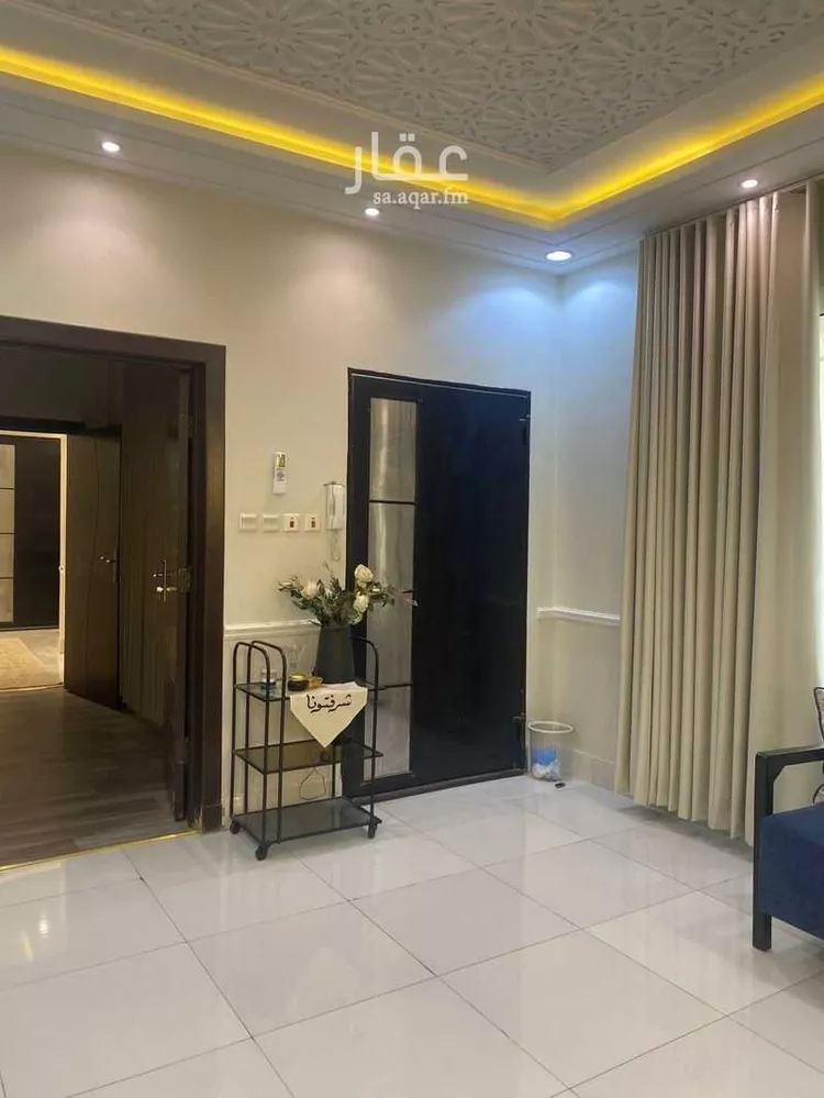 فيلا للإيجار في شارع إسماعيل عاصم ، حي ديراب ، الرياض ، منطقة الرياض صورة 3