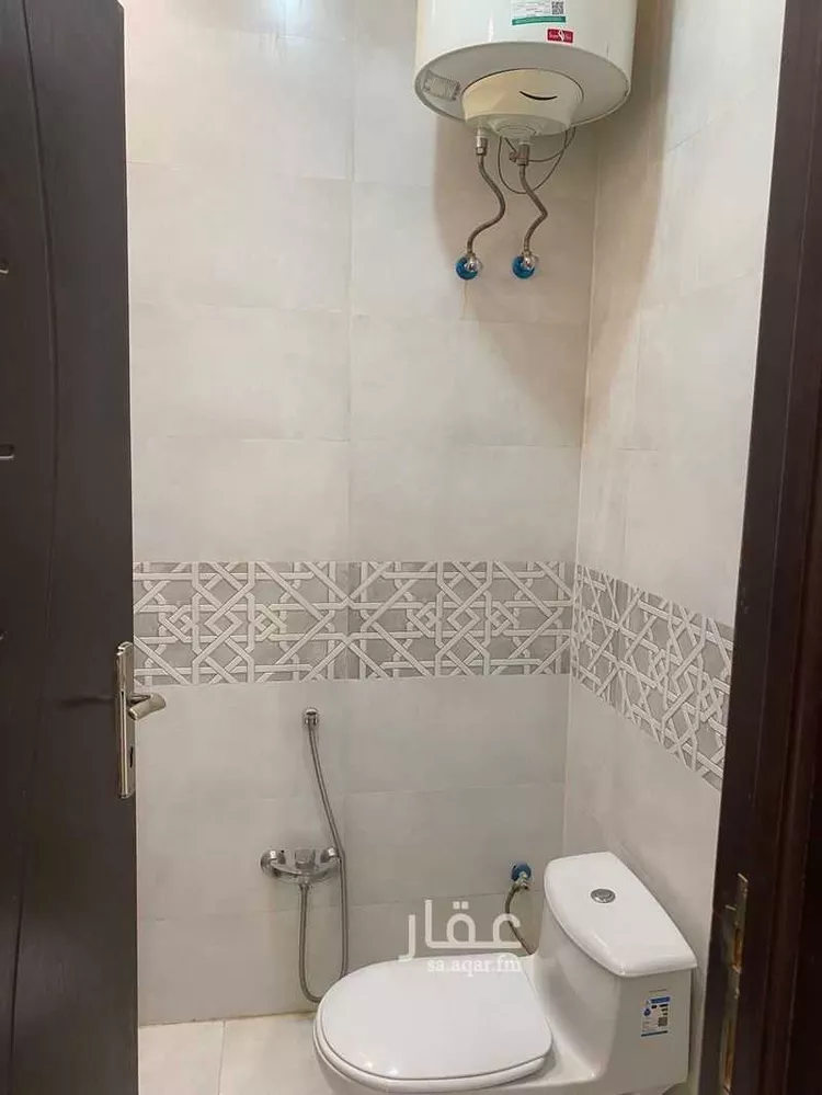 فيلا للإيجار في شارع إسماعيل عاصم ، حي ديراب ، الرياض ، منطقة الرياض صورة 2