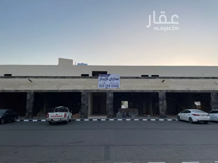 محل للإيجار في شارع سعيد بن عمرو الكندي, حي الملك فهد, مدينة المدينه المنوره, منطقة المدينة المنورة صورة 2