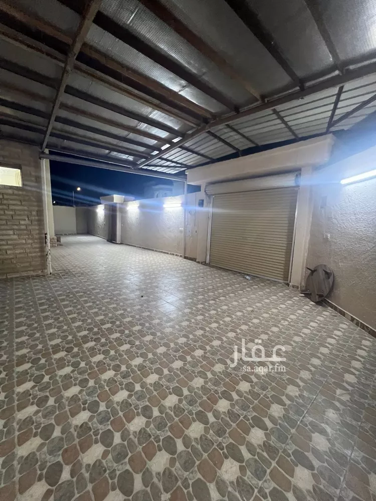 فيلا للإيجار في شارع ابن العلم الزبيري, حي الزهرة, مدينة الرياض, منطقة الرياض
