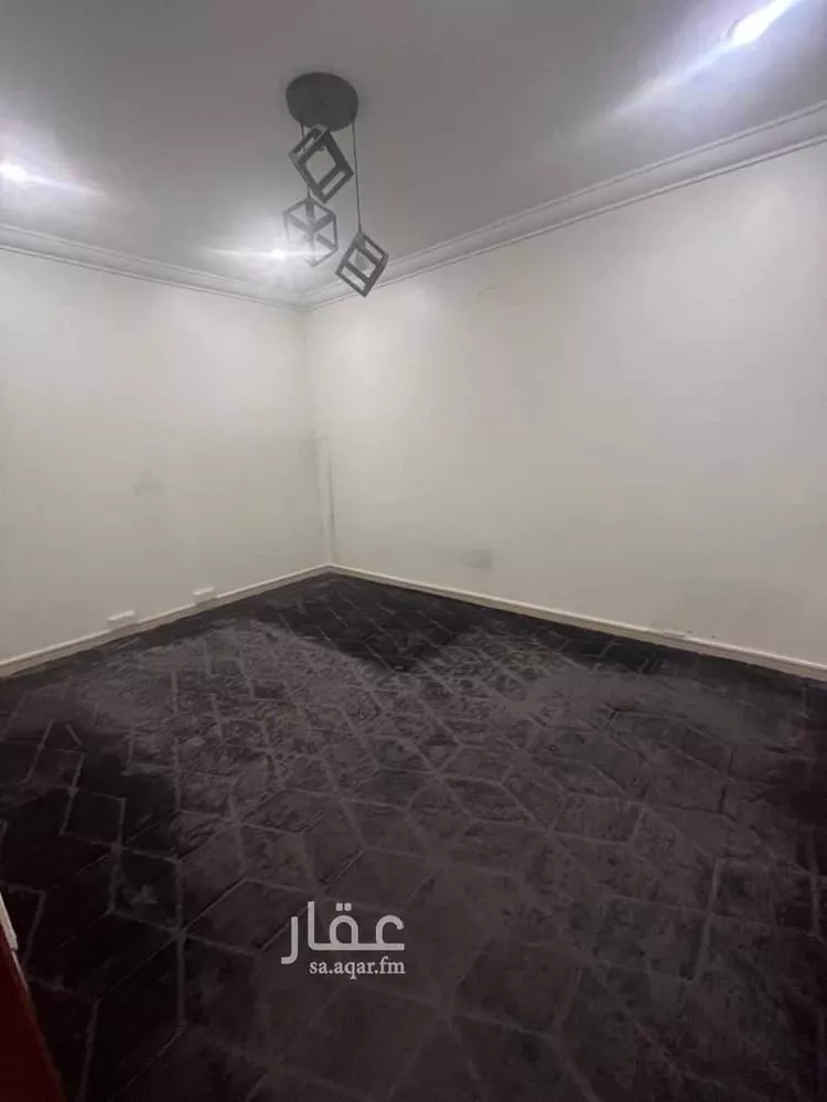 شقة للإيجار في شارع الشاكر الشافعي, حي ظهرة البديعة, مدينة الرياض, منطقة الرياض صورة 2