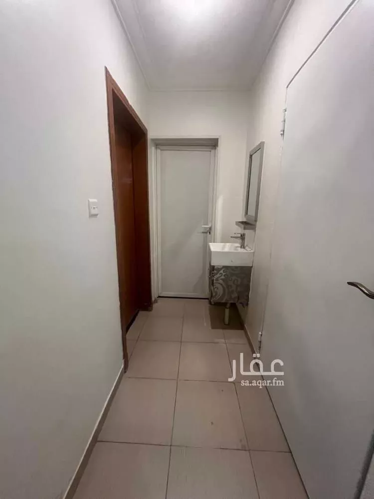 شقة للإيجار في شارع الشاكر الشافعي, حي ظهرة البديعة, مدينة الرياض, منطقة الرياض صورة 3