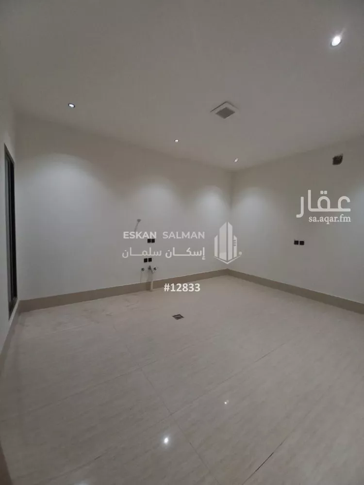 دور للبيع في شارع إسماعيل بن إبراهيم الربعي, حي طويق, مدينة الرياض, منطقة الرياض صورة 4