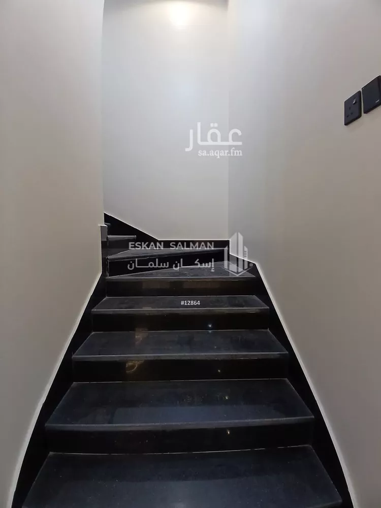 فيلا للبيع في شارع قناه السويس, حي البديع, مدينة ابها, منطقة عسير صورة 4