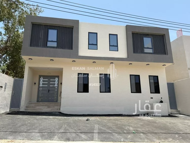 فيلا للبيع في شارع شارع 1083 جعرانة 1, حي جعرانة, مدينة مكه المكرمه, منطقة مكة المكرمة