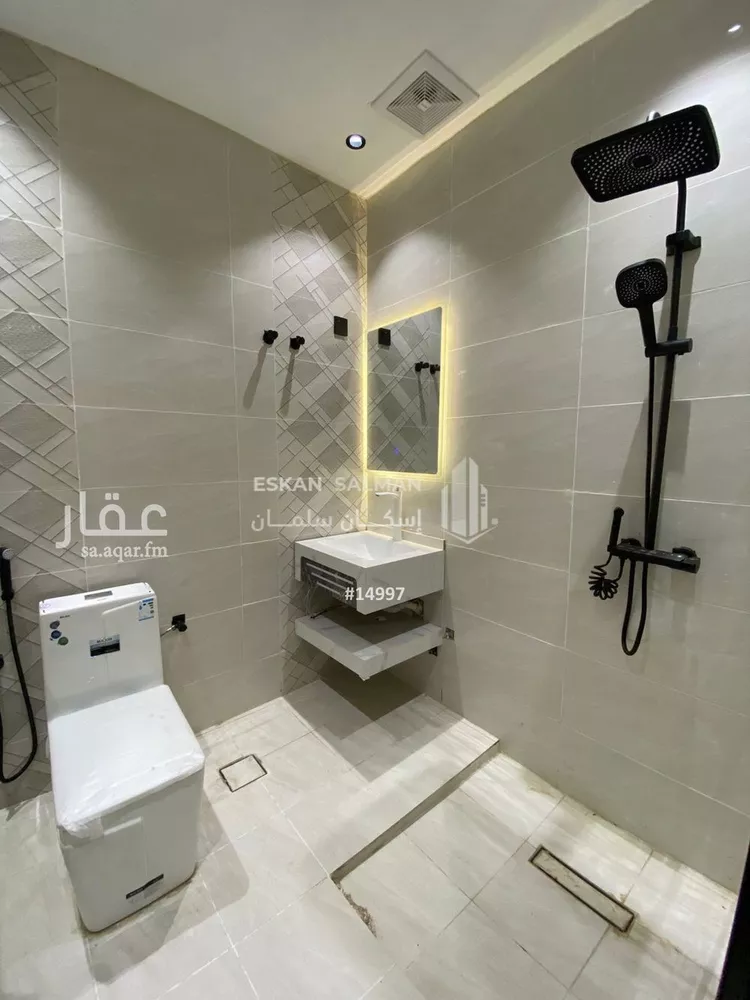 شقة للبيع في شارع منداد الكوخي, حي السويس 1, مدينة جازان, منطقة جازان صورة 5