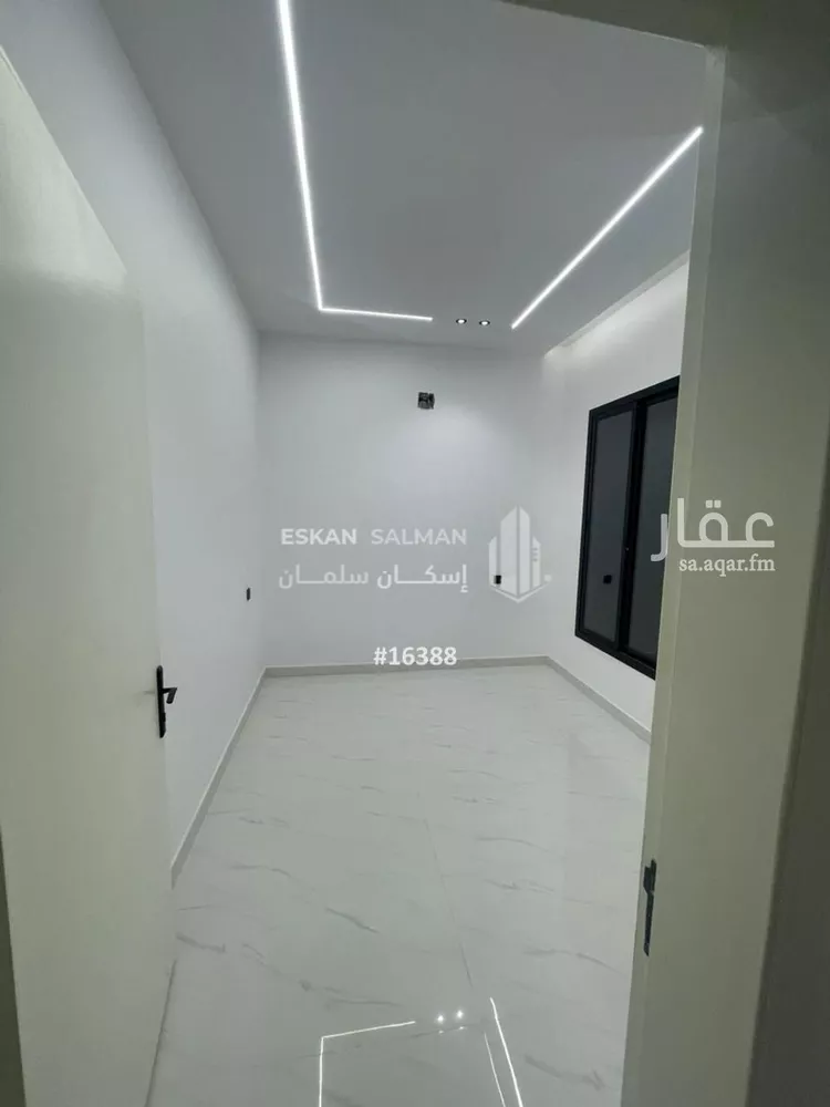 دور للبيع في شارع احمد بن هارون, حي الرمال, مدينة الرياض, منطقة الرياض صورة 3