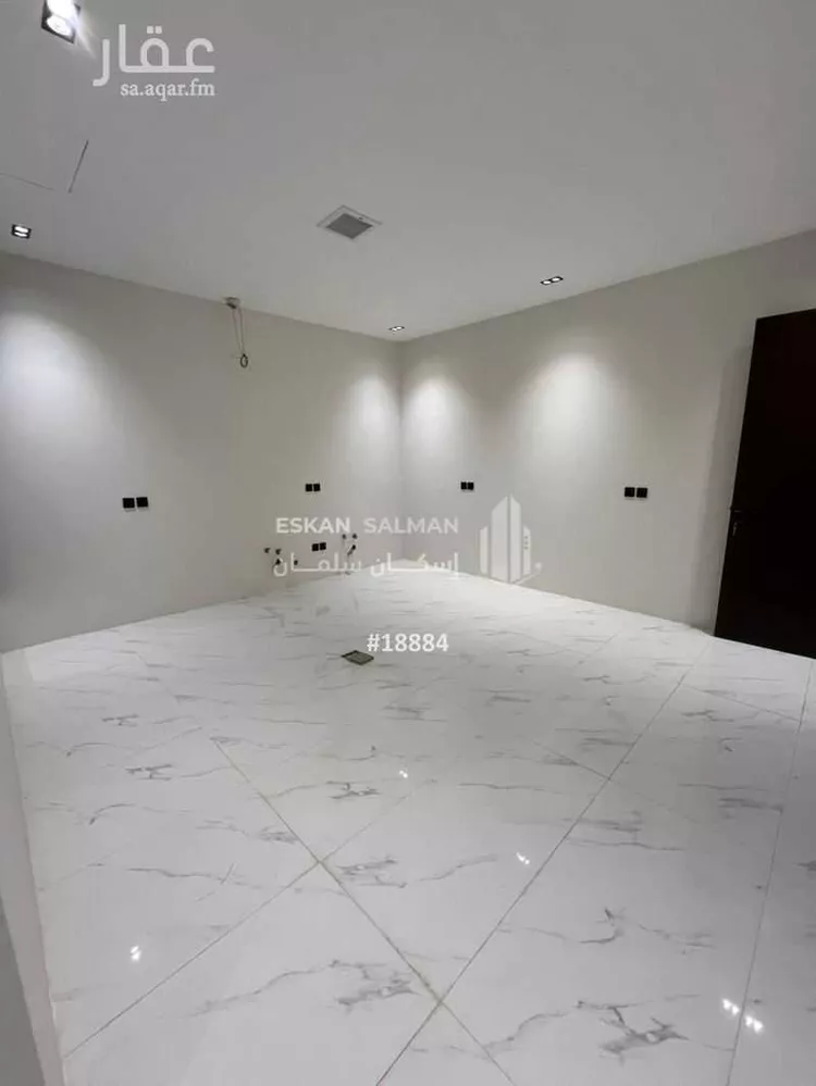 دور للبيع في شارع رقم 171, حي المونسية, مدينة الرياض, منطقة الرياض صورة 4