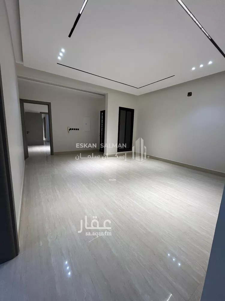 دور للبيع في شارع خريص, حي الجنادرية, مدينة الرياض, منطقة الرياض صورة 4
