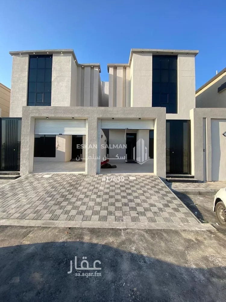 فيلا للبيع في شارع سعيد الماجد, حي ضاحية الملك فهد, مدينة الدمام, المنطقة الشرقية