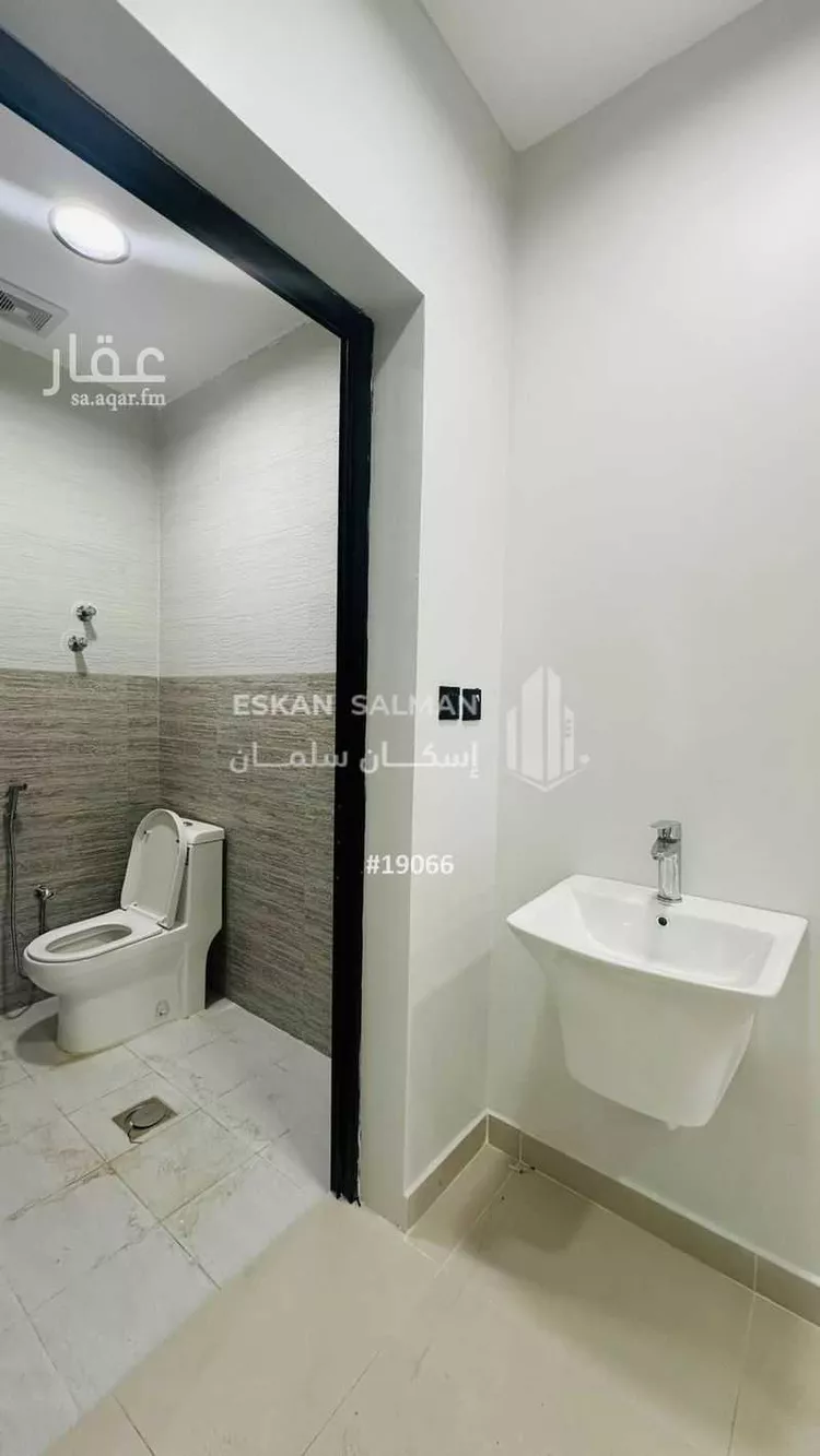 فيلا للبيع في شارع عامر ابن الاشجعي, حي طيبة, مدينة الدمام, المنطقة الشرقية صورة 5