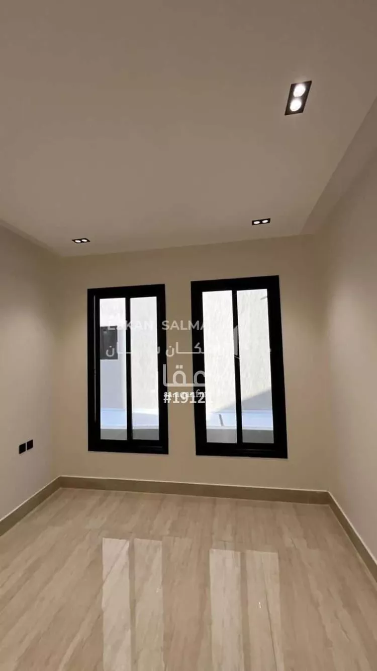 فيلا للبيع في شارع محمد بن أبي السعادات, حي عكاظ, مدينة الرياض, منطقة الرياض صورة 4