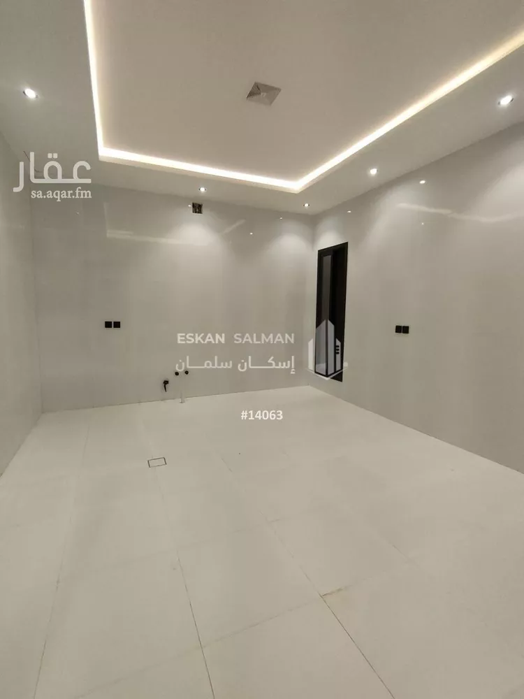 فيلا للبيع في شارع عمر ابن حبيب, حي الجنادرية, مدينة الرياض, منطقة الرياض صورة 5