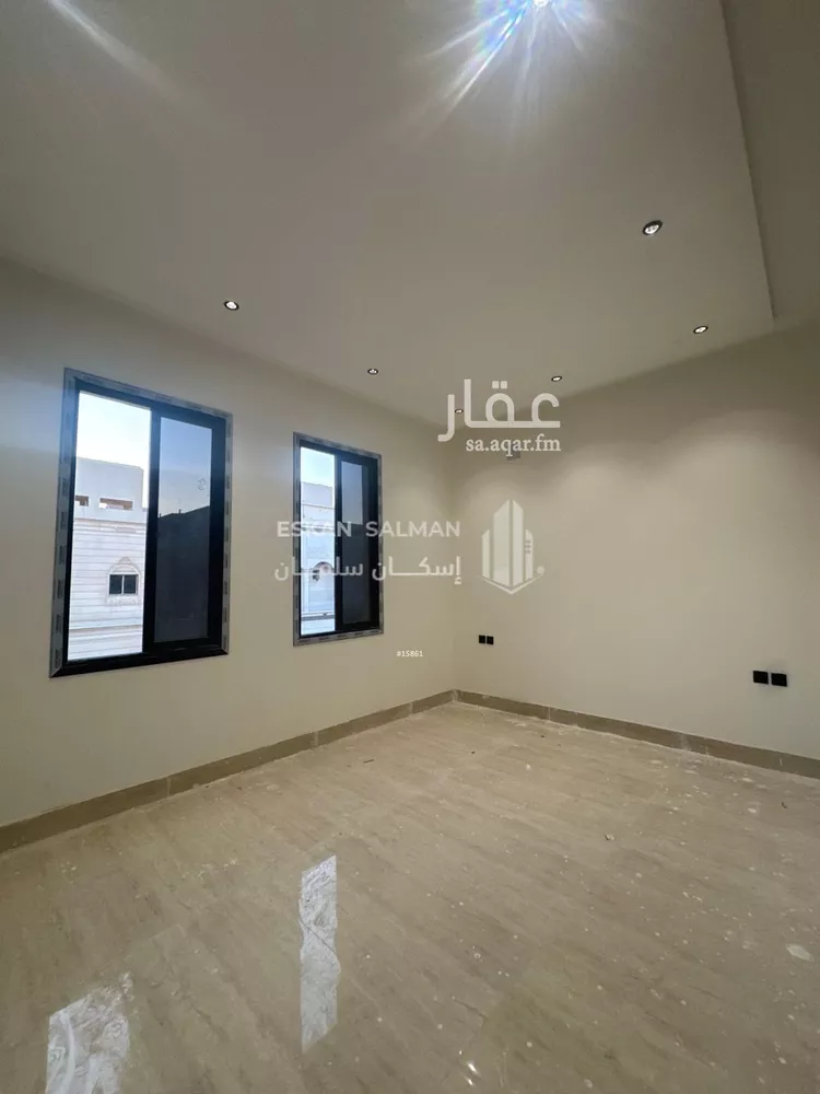 دور للبيع في شارع العماد بن محمد الأصبهاني, حي العوالي, مدينة الرياض, منطقة الرياض صورة 2