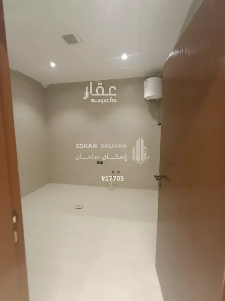 فيلا للبيع في شارع الربائع, حي عكاظ, مدينة الرياض, منطقة الرياض صورة 5