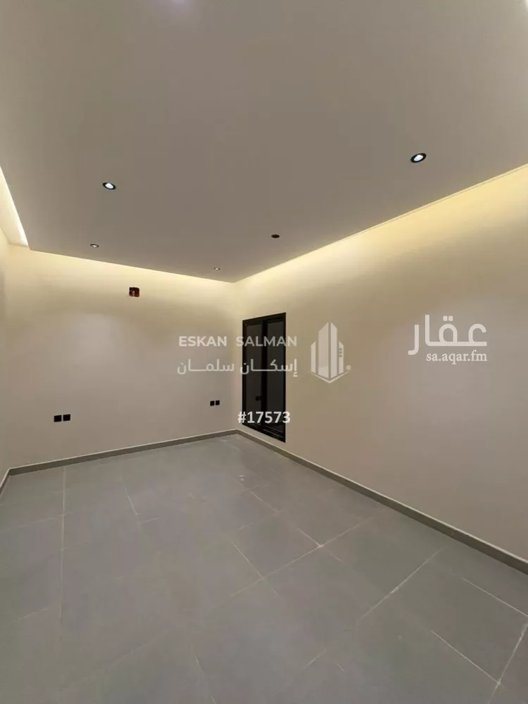 دور للبيع في شارع العقدة, حي بدر, مدينة الرياض, منطقة الرياض صورة 4