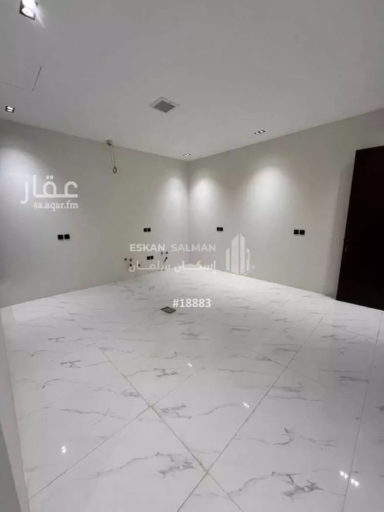 دور للبيع في شارع رقم 135, حي المونسية, مدينة الرياض, منطقة الرياض صورة 3