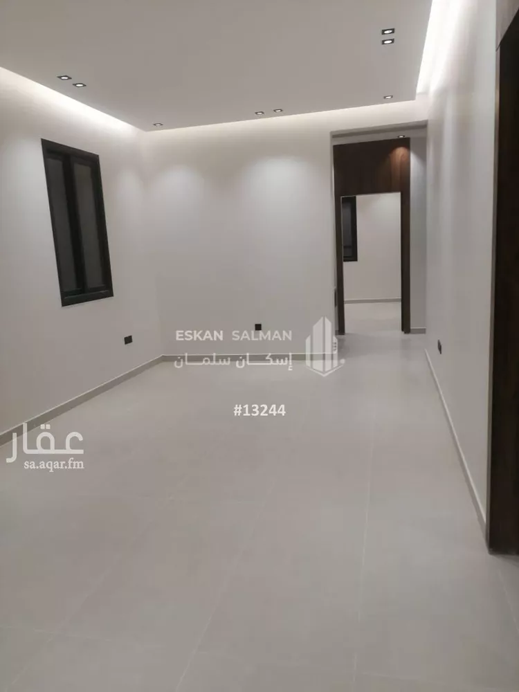فيلا للبيع في شارع أحمد بن محمد العيالي, حي عكاظ, مدينة الرياض, منطقة الرياض صورة 4