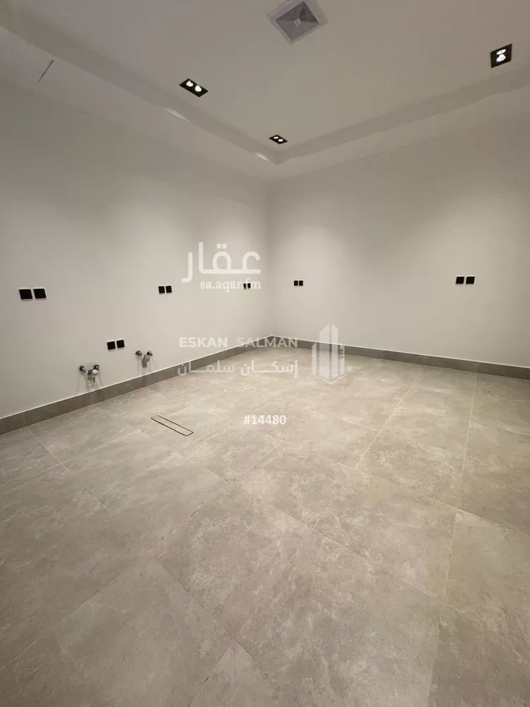 دور للبيع في شارع رقم 211, حي المونسية, مدينة الرياض, منطقة الرياض صورة 4
