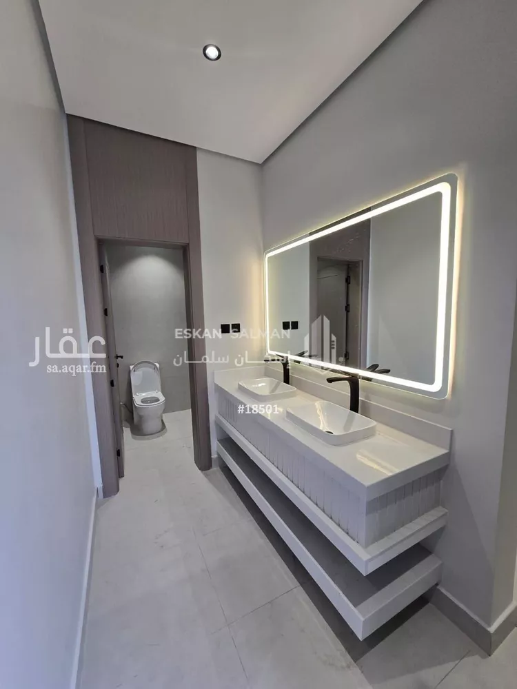 فيلا للبيع في شارع التجاري, حي الأمواج, مدينة الخبر, المنطقة الشرقية صورة 2