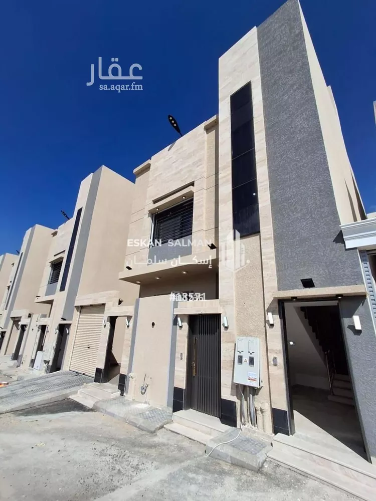 دور للبيع في شارع شبوة, حي الغدير, مدينة أبها, منطقة عسير صورة 3