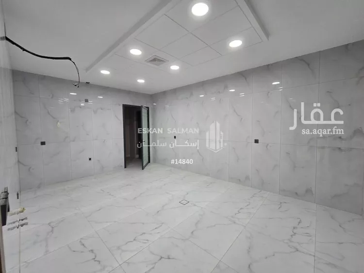 فيلا للبيع في شارع عين دار, حي الصواري, مدينة الخبر, المنطقة الشرقية صورة 3
